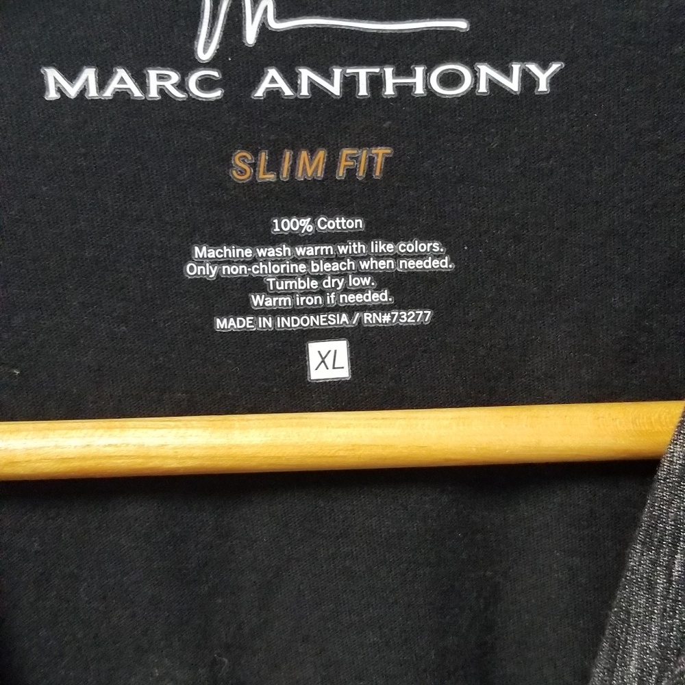 Mark Anthony V neck shirt